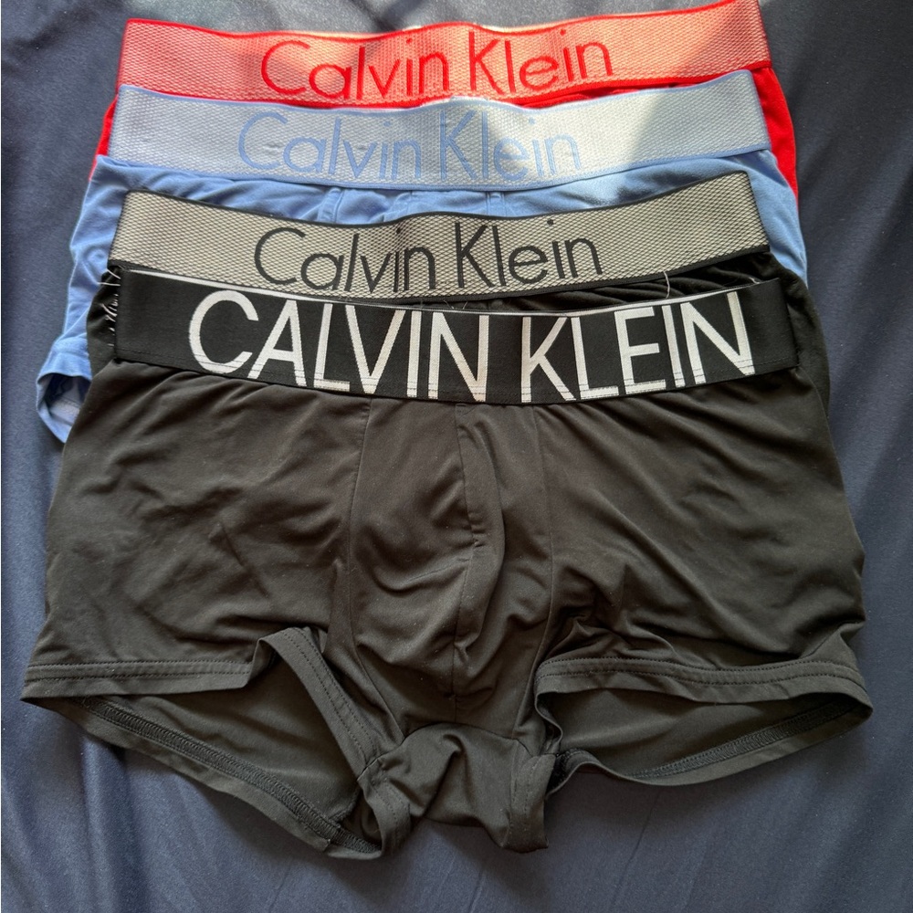 Bundle of 4 pairs of Calvin Klein Trunks